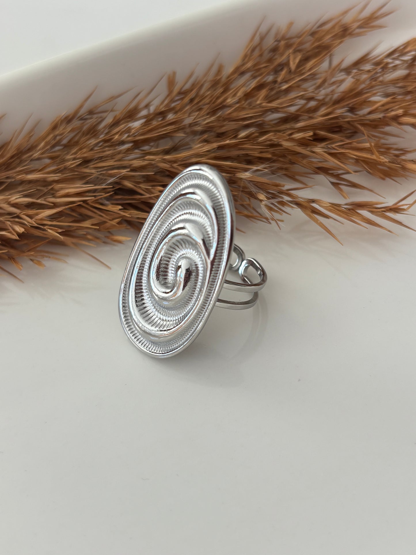Swirl statement ring (Gold & Silver)