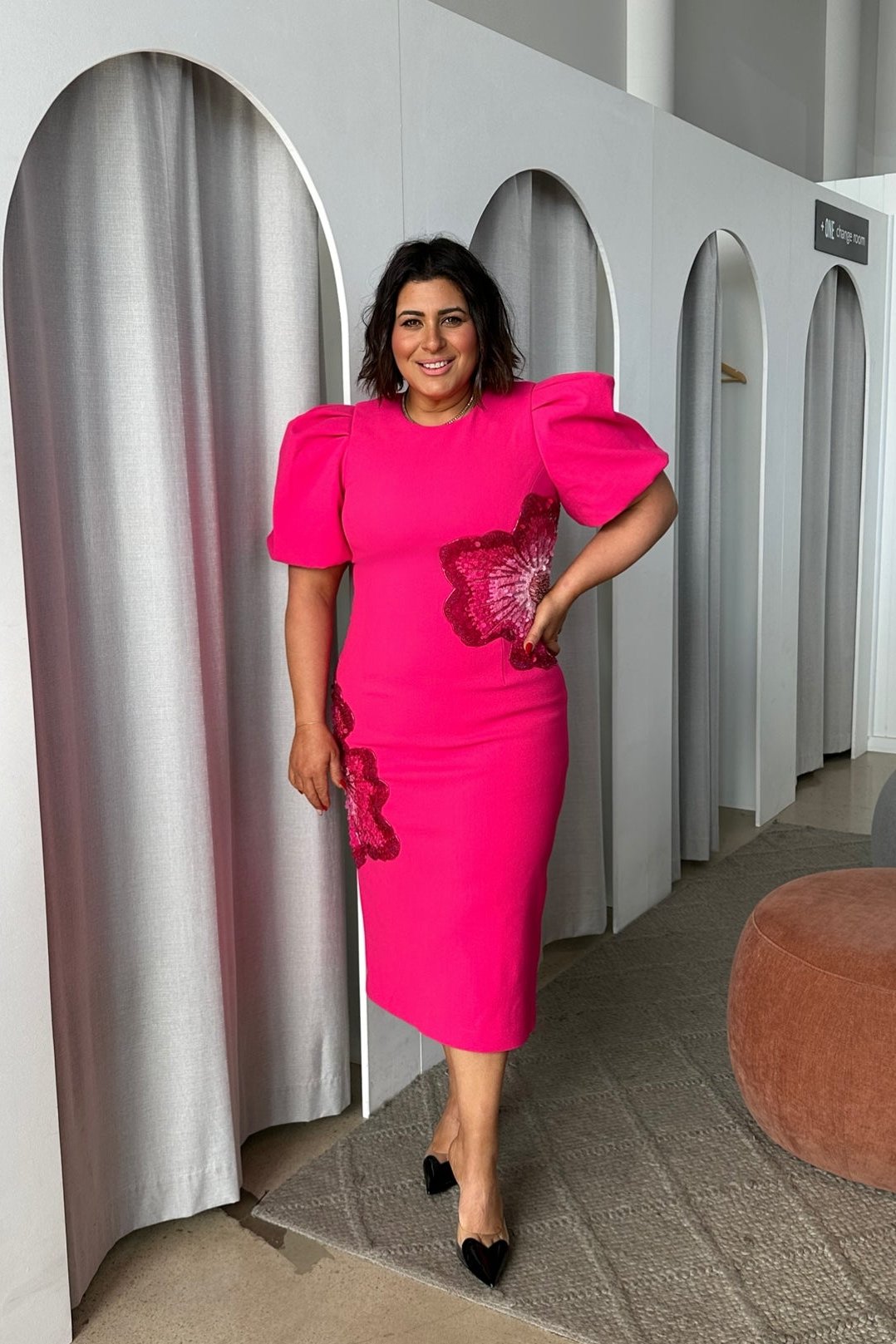 Rebecca Vallance Monroe Midi Dress, Pink – Plus One Dress Hire Rebecca Vallance Monroe Midi Dress, Pink – Plus One Dress Hire