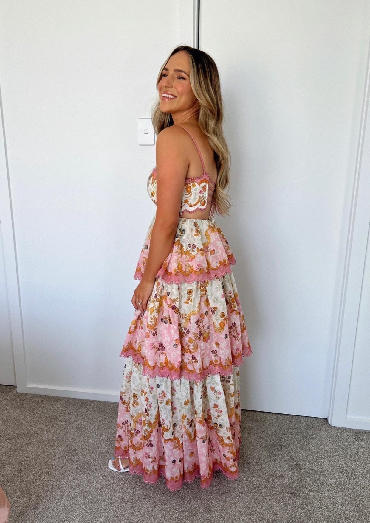 zimmermann pink ruffle dress Luna Metallic Rose Gold Lace Frill Midi finished with frill overlay at the bust. Frill Midi Dress Zimmermann Dress