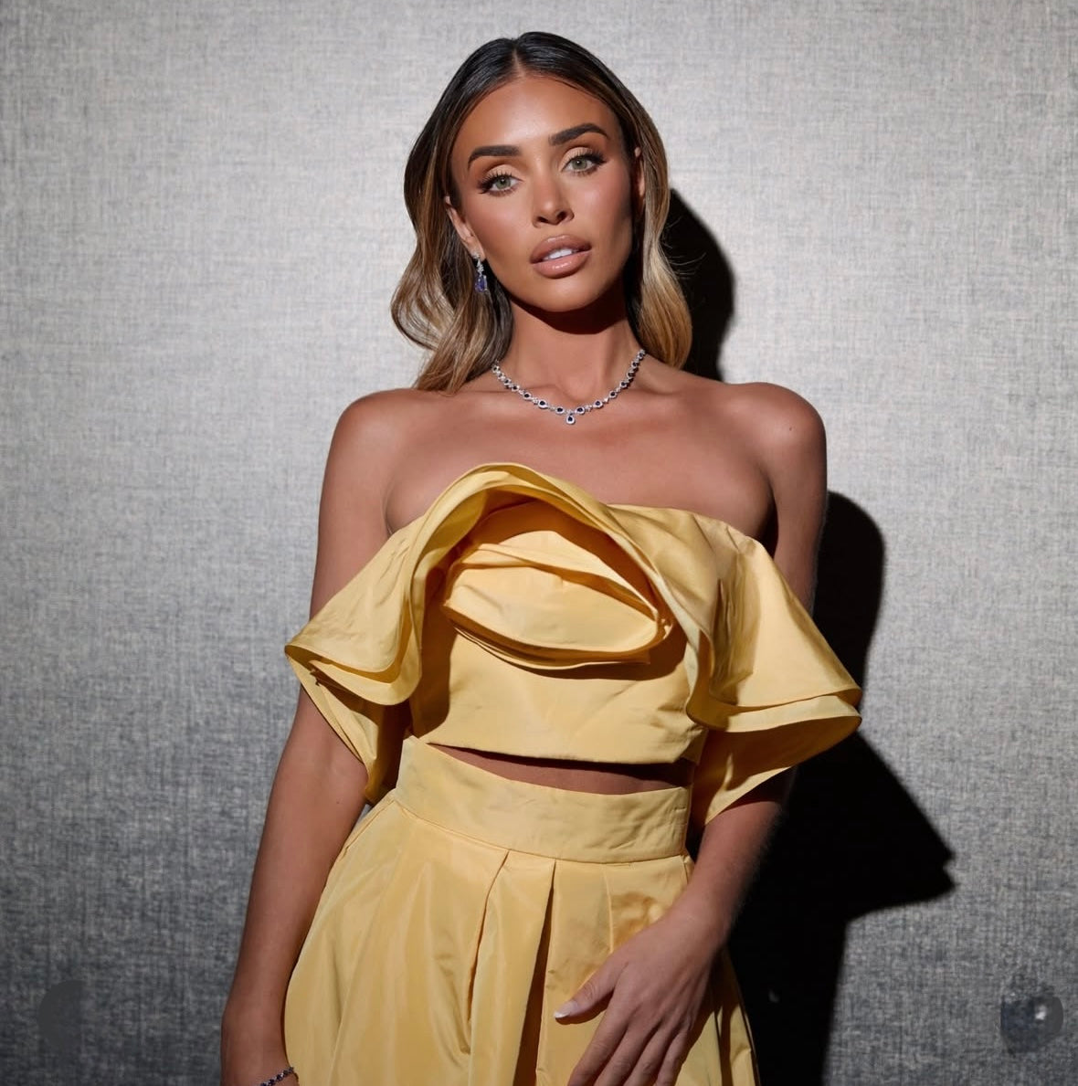 Pollen taffeta maxi skirt & flower top