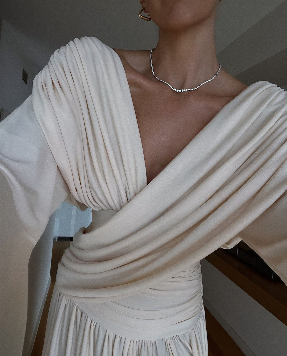 Amyshehab long sleeve drape dress