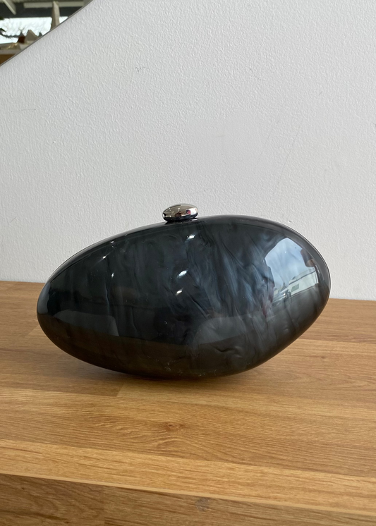 Shell clutch, black