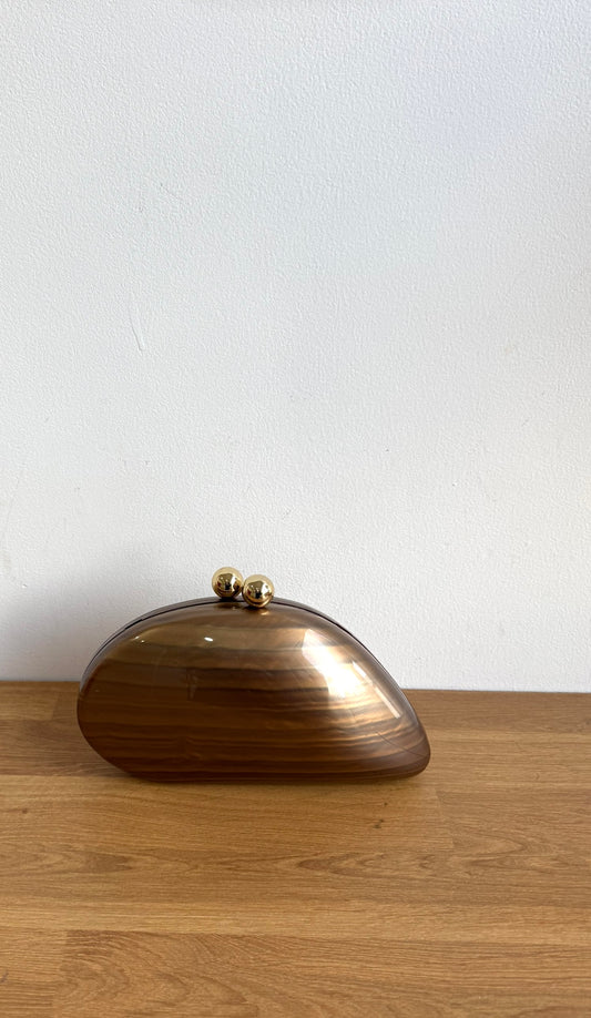 Shell clutch, bronze