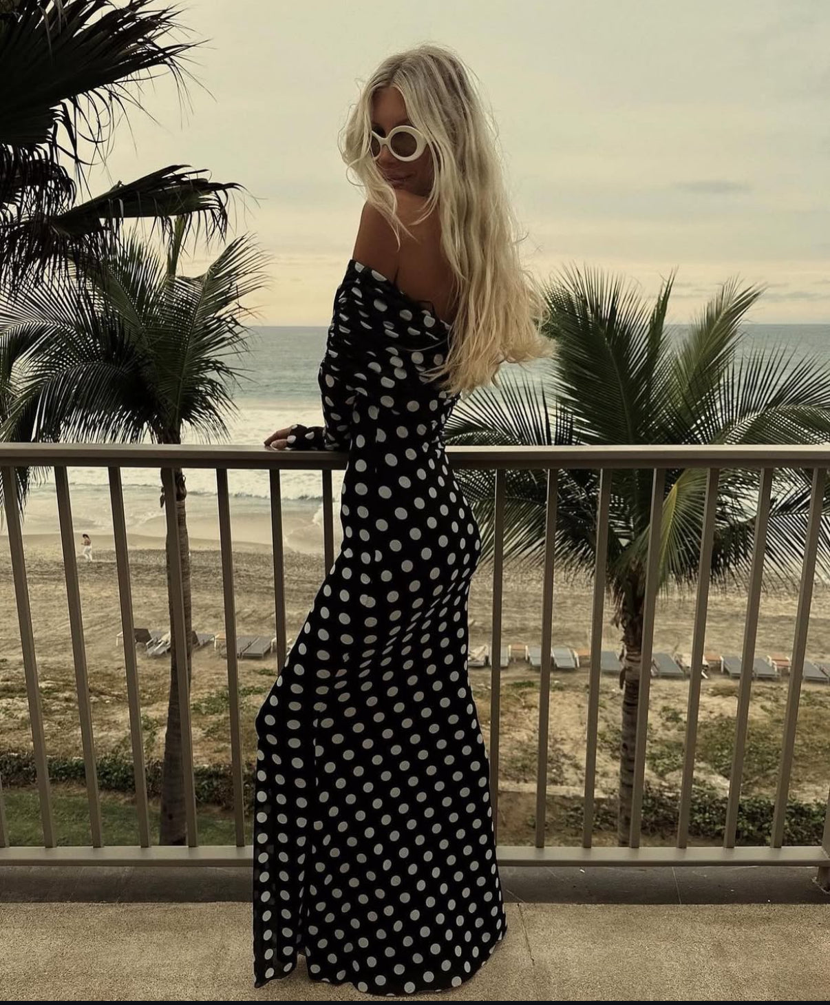 Thelma Dress in Diagonal Dot