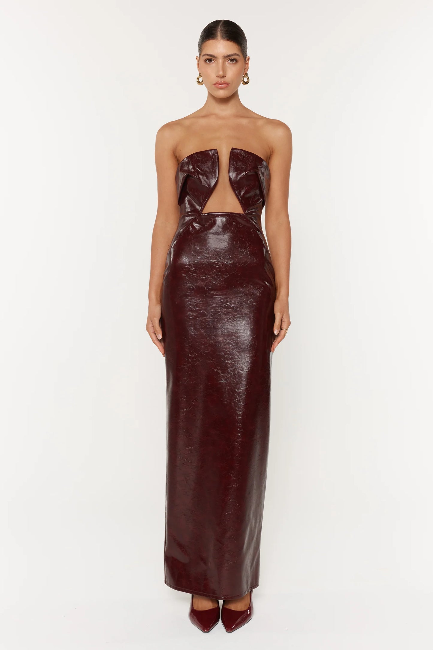 She is Olla, Sole Dress